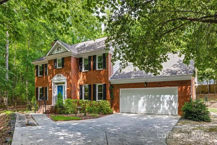 605 Giles CT, Matthews, NC 28105