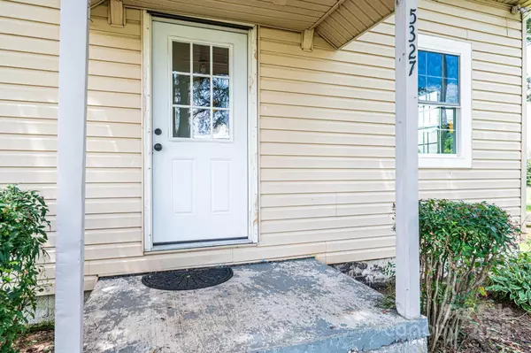 Claremont, NC 28610,5325 NC 16 HWY N
