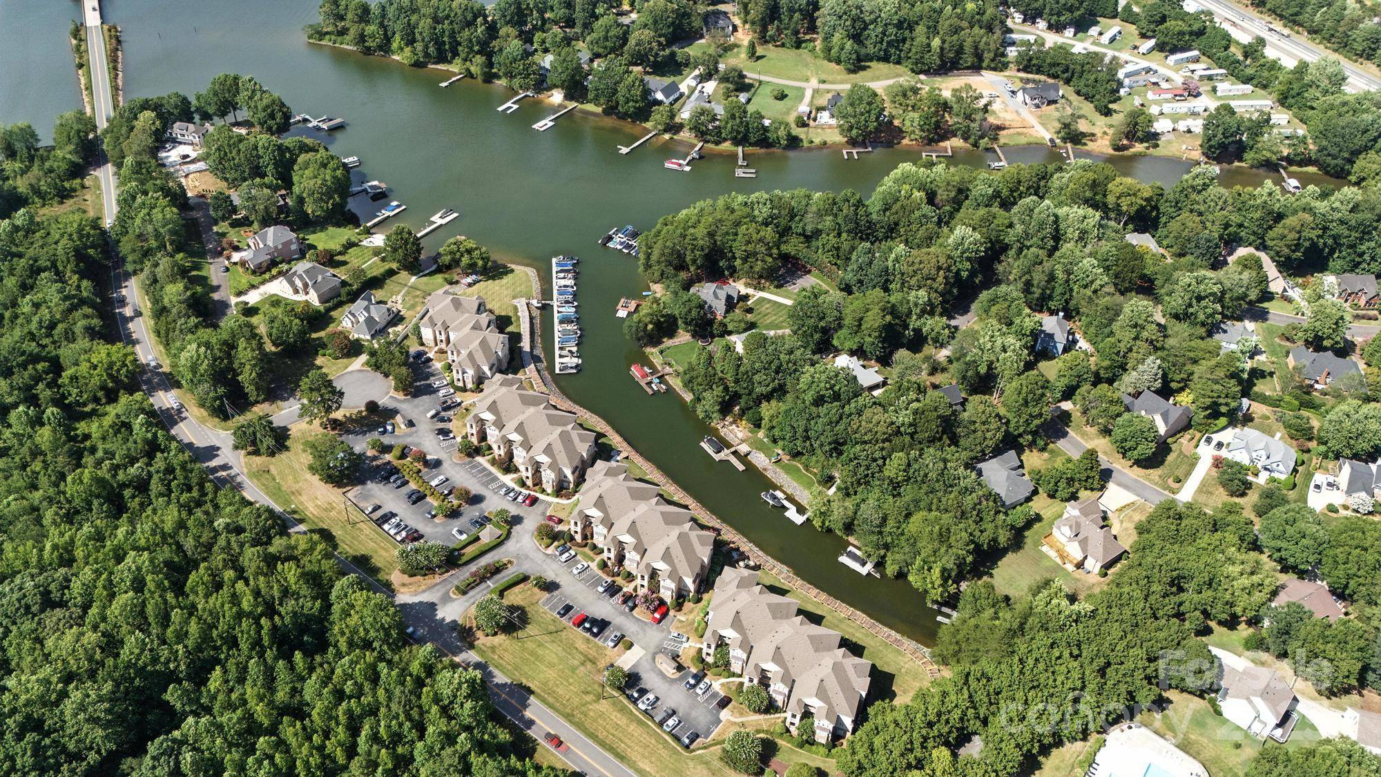 Mooresville, NC 28117,108 Pier 33 DR #409