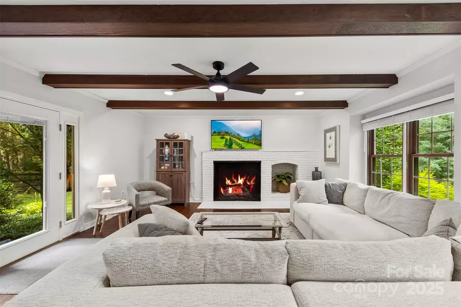 6234 Carmel Station AVE, Charlotte, NC 28226