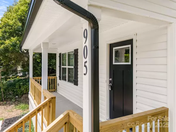 Albemarle, NC 28001,905 Elizabeth AVE