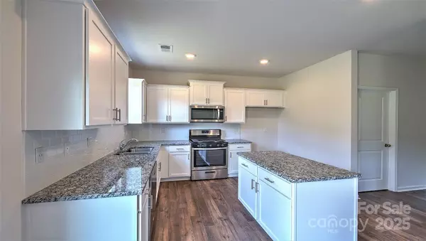 Fletcher, NC 28732,288 Salers RD