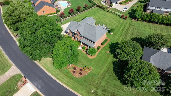 Conover, NC 28613,2774 Palmer DR NE