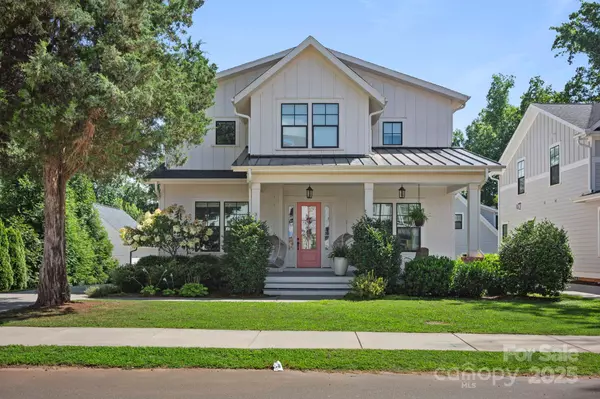 317 Catawba AVE, Davidson, NC 28036