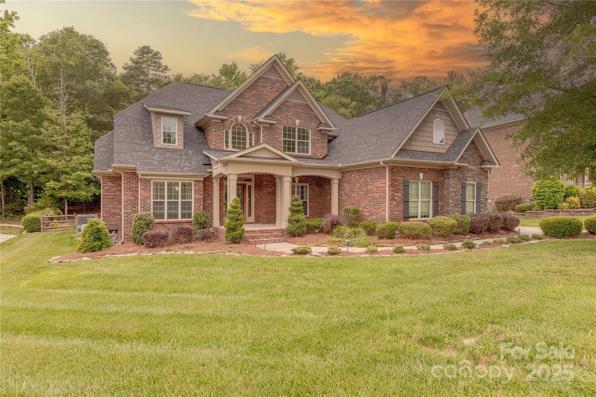 4113 Hoffmeister DR, Waxhaw, NC 28173