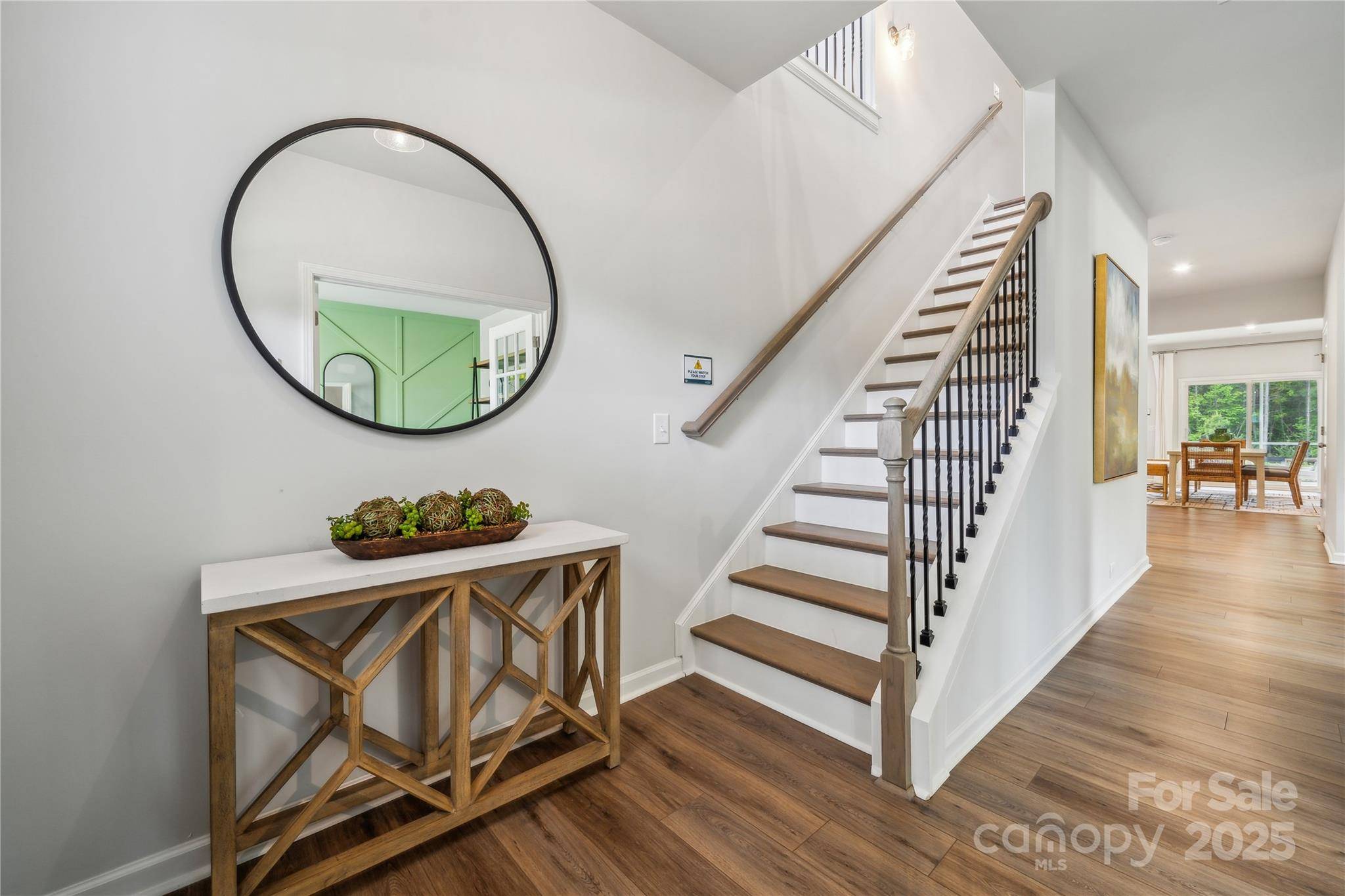 Matthews, NC 28104,207 Balboa ST