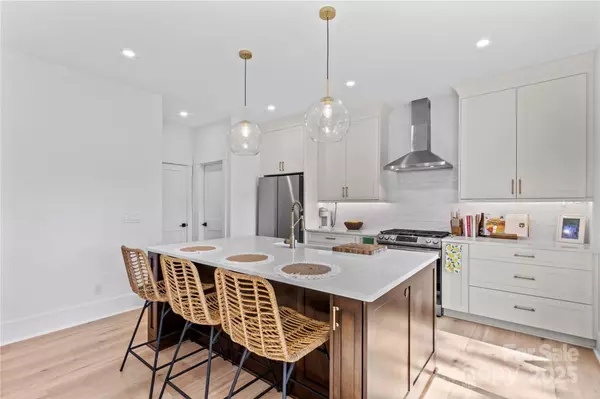 Mooresville, NC 28117,123 Ensign PL