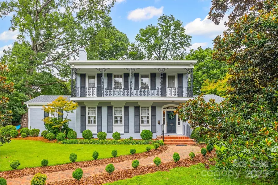 626 Oakwood LN, Rock Hill, SC 29730
