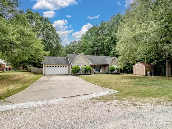 Kannapolis, NC 28083,311 Jean AVE