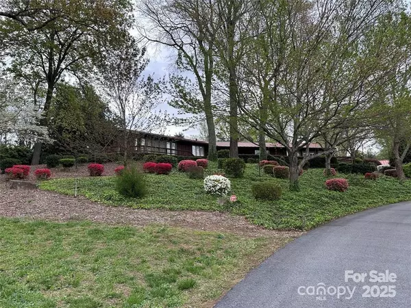 Gastonia, NC 28052,2927 Old Stage RD