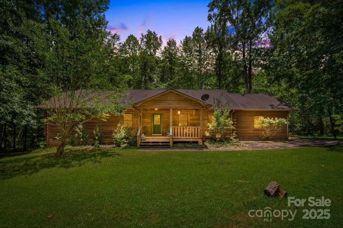 Lake Lure, NC 28746,135 Logan CT