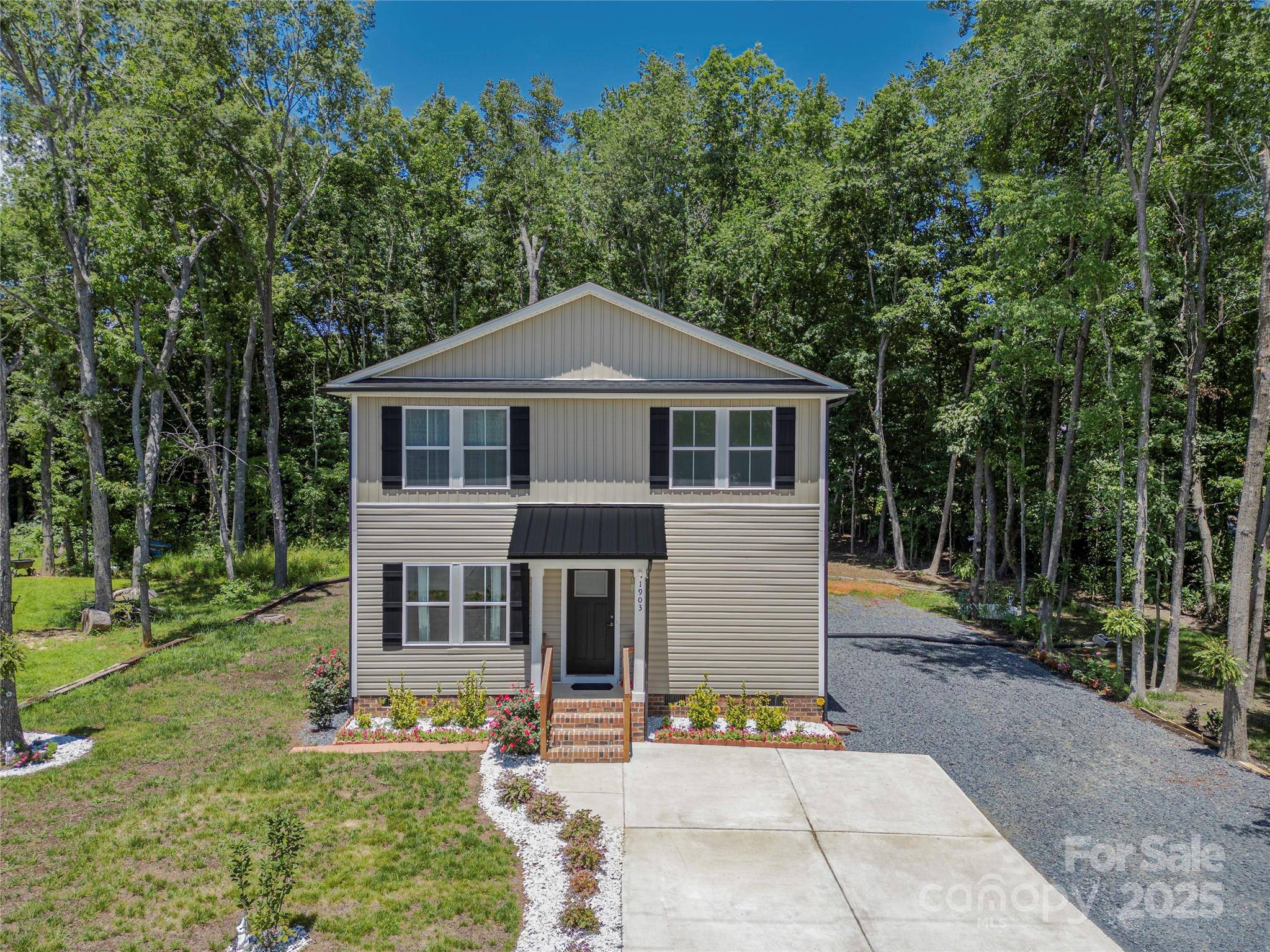 1903 Midwood DR, Albemarle, NC 28001