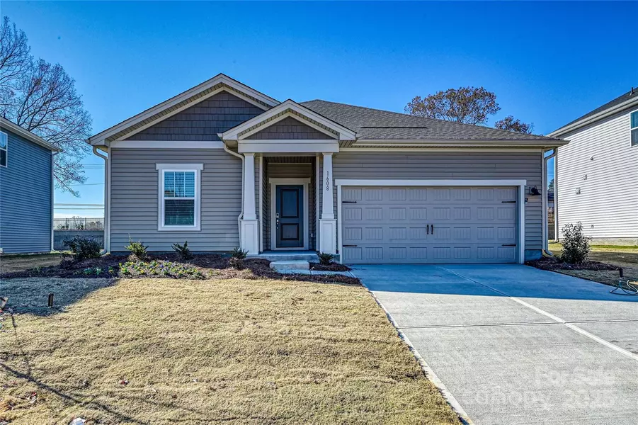 1425 Windy Park DR, Stanley, NC 28164