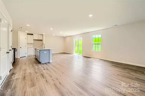 Troutman, NC 28166,106 Astor ST