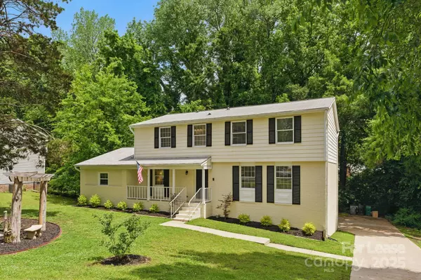 Charlotte, NC 28226,7016 Wannamaker LN