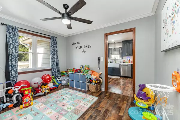 Kings Mountain, NC 28086,706 Sipes ST