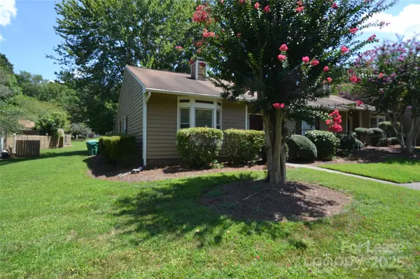 Charlotte, NC 28227,8317 Summerglen CIR