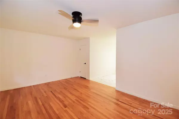 Swannanoa, NC 28778,210 Melody CIR