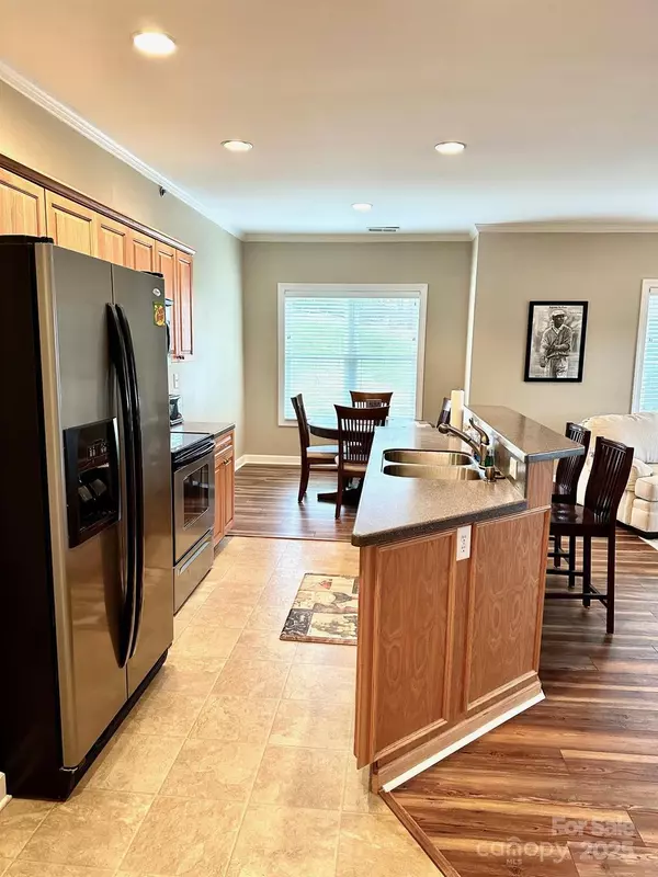 Jefferson, NC 28640,181 Birkdale CT #D5