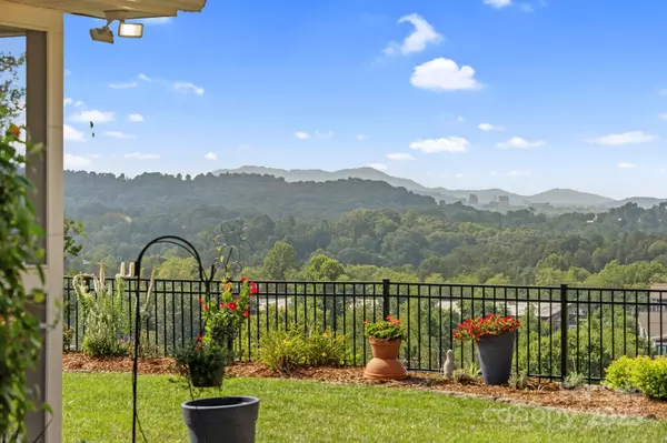 Asheville, NC 28804,10 Audubon DR