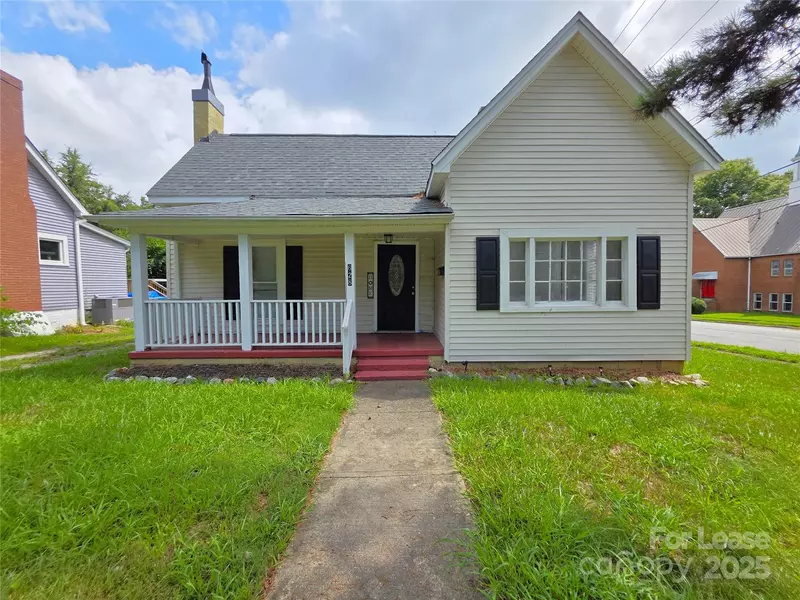 628 E Lafayette ST, Salisbury, NC 28144