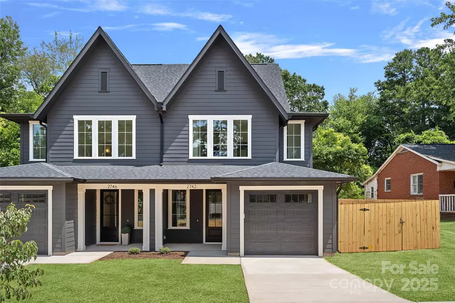 2742 Bancroft ST, Charlotte, NC 28206