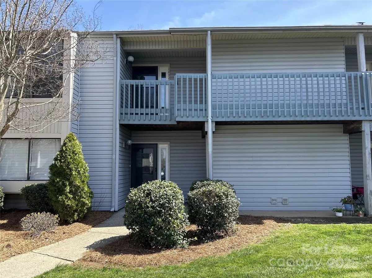 Charlotte, NC 28226,10923 Harrowfield RD
