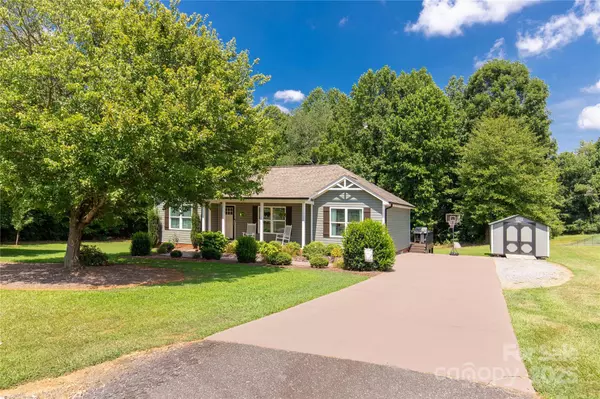 428 Westmoreland DR, Clover, SC 29710
