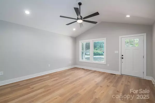 Cherryville, NC 28021,708 Requa RD