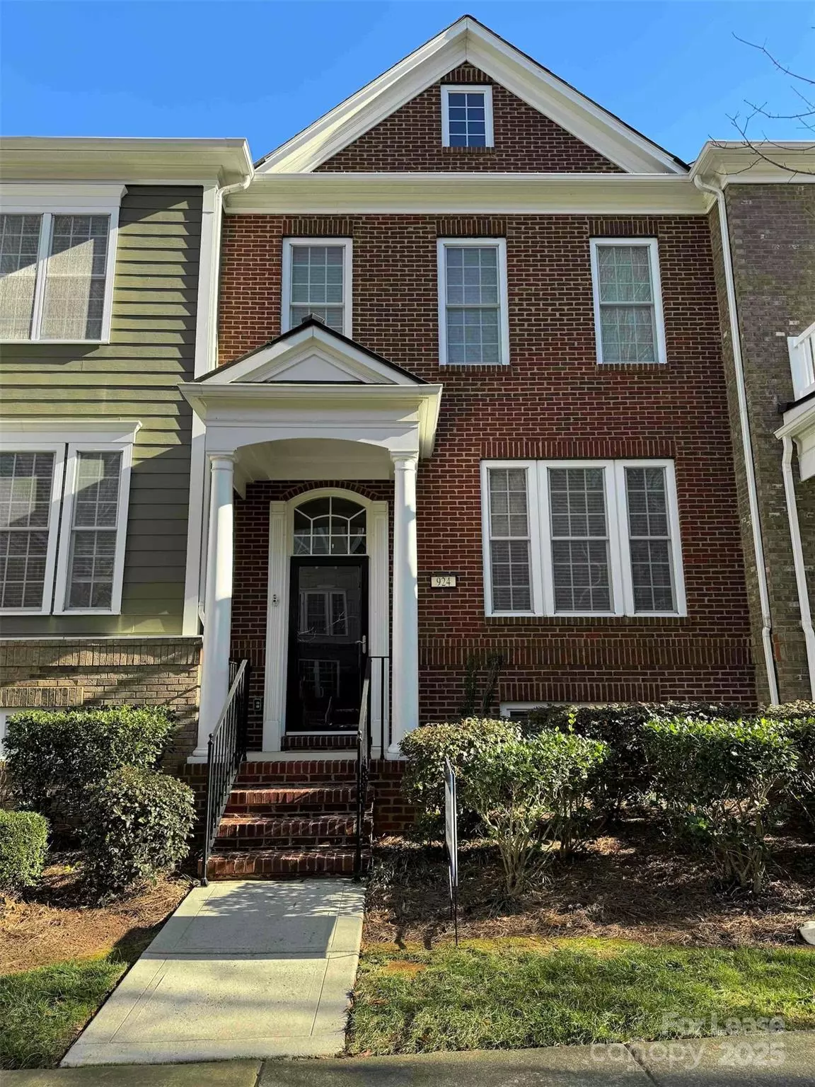 Fort Mill, SC 29708,924 Lyndley DR