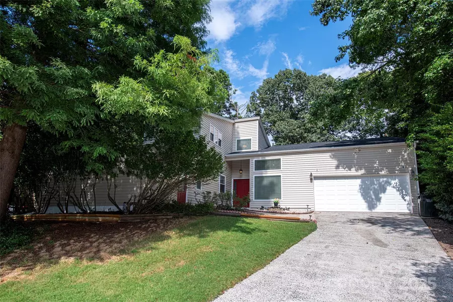16065 Taku CT #65, Tega Cay, SC 29708