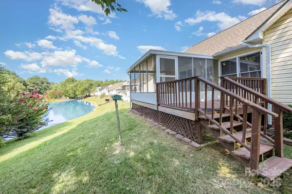 Salisbury, NC 28147,118 Pond View DR