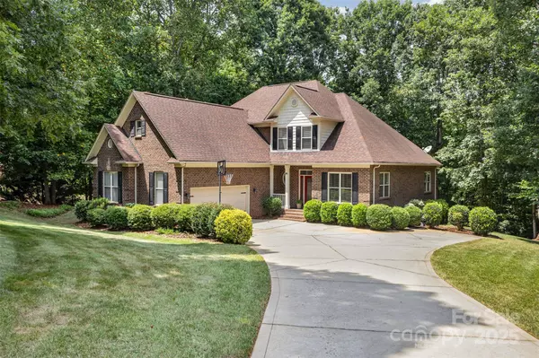 689 Presbyterian RD, Mooresville, NC 28115