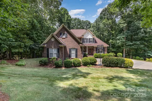 Mooresville, NC 28115,689 Presbyterian RD