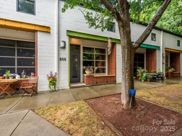 808 Academy ST, Charlotte, NC 28205
