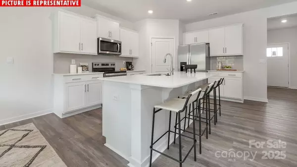 Charlotte, NC 28215,11234 Cardinal Creek AVE