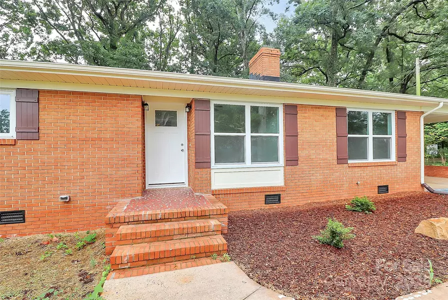 3211 Lancaster HWY, Monroe, NC 28112