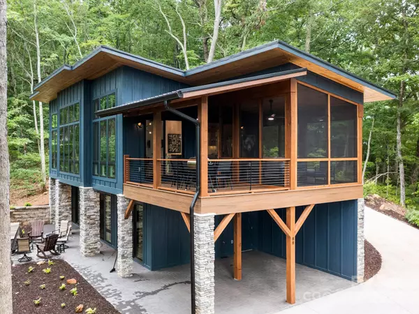 Candler, NC 28715,88 Candyland CT