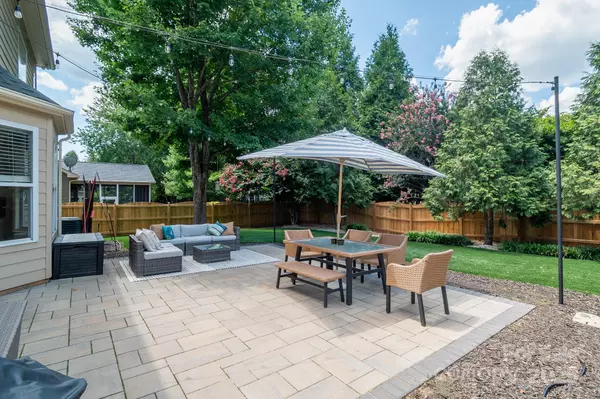 Matthews, NC 28104,1002 Sudbury LN