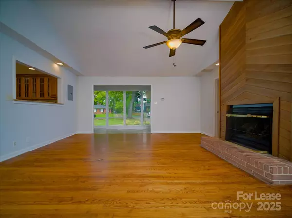 Charlotte, NC 28211,1123 Lynbrook DR