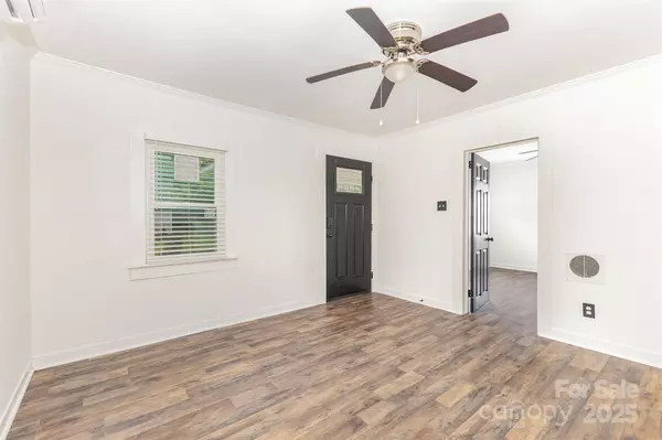 Rock Hill, SC 29730,664 Simpson ST