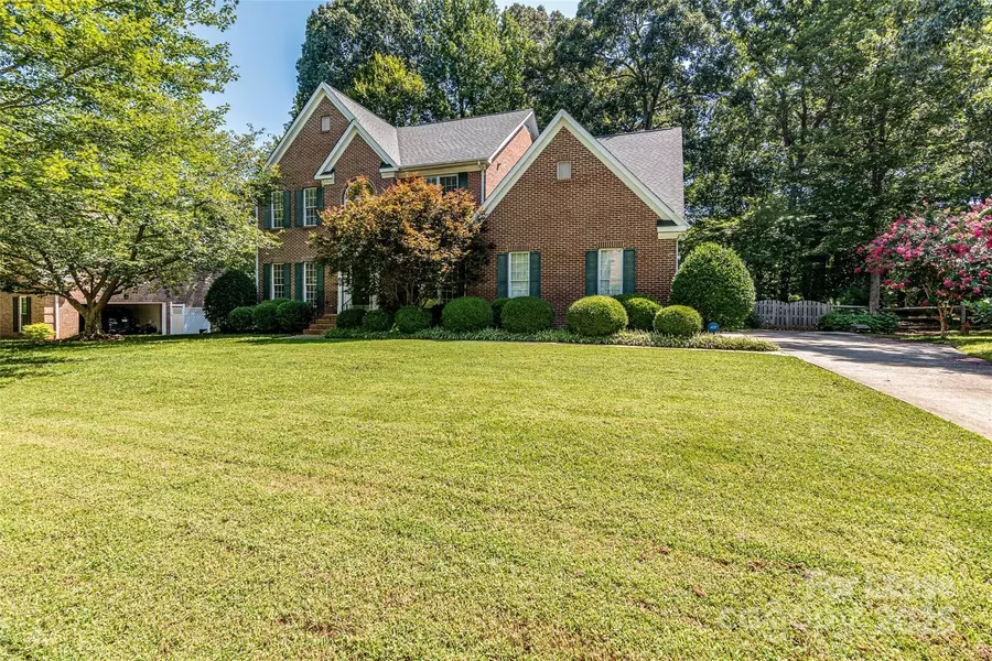7111 Weddington Brook DR, Matthews, NC 28104