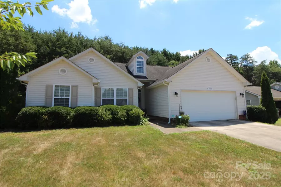 534 Pennyfields LN, Clover, SC 29710