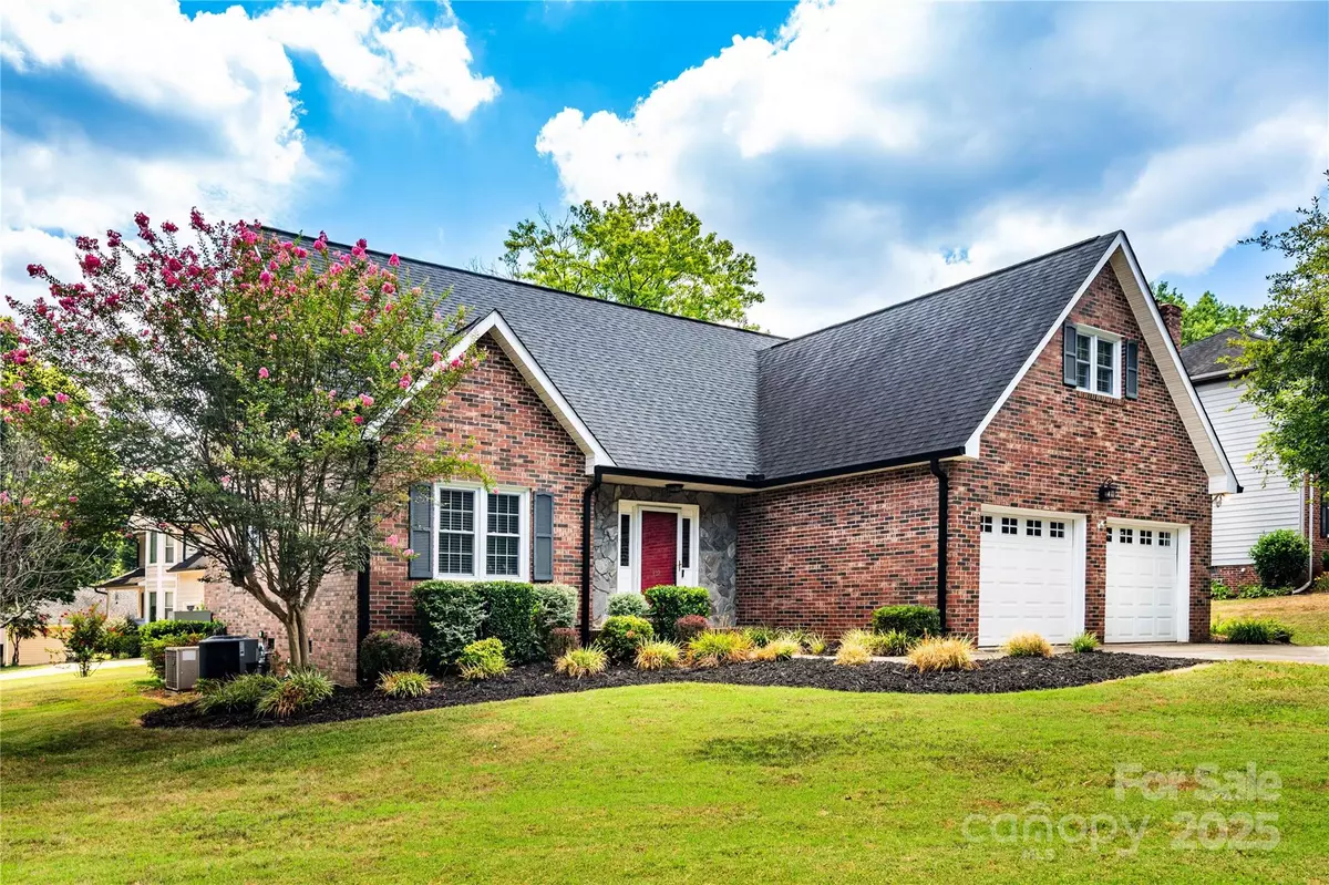 Mount Holly, NC 28021,732 Deerfield DR