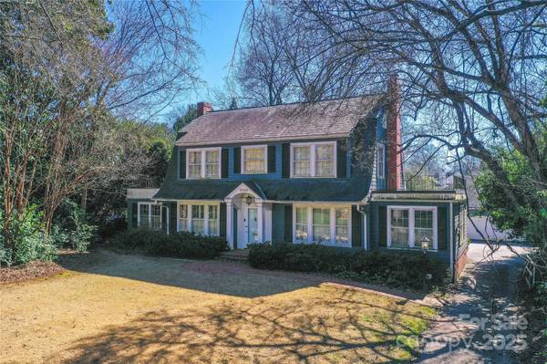 2300 Hopedale AVE, Charlotte, NC 28207