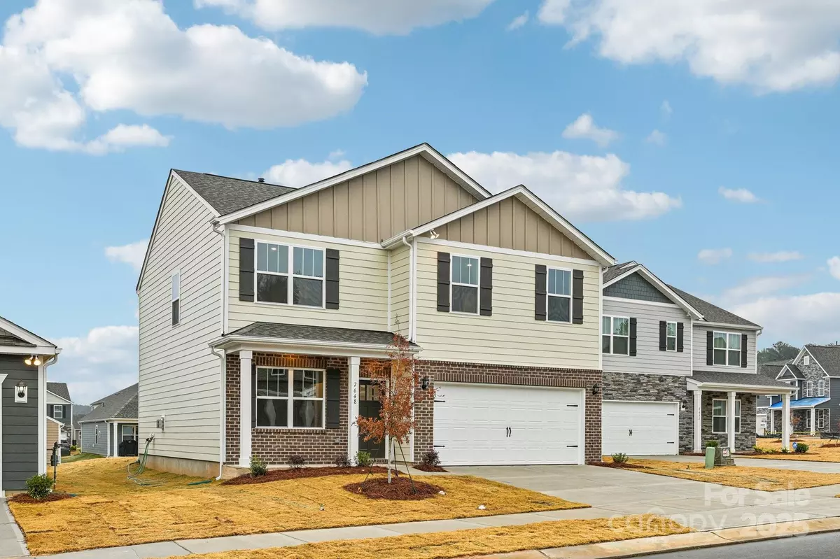 Sherrills Ford, NC 28673,7648 Bainbridge RD