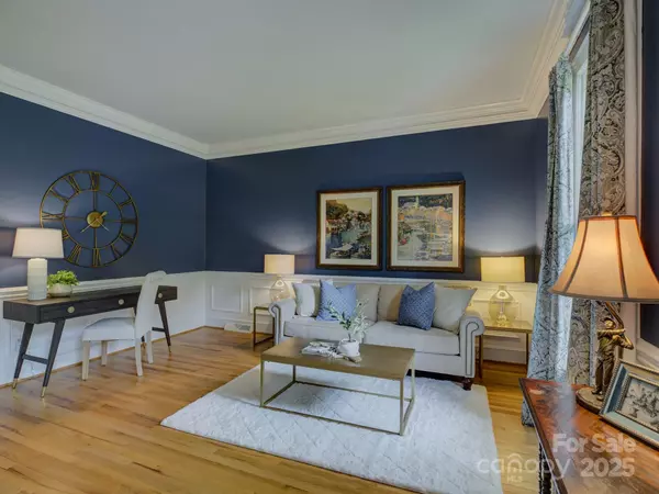 Charlotte, NC 28270,2621 Winding Oak DR