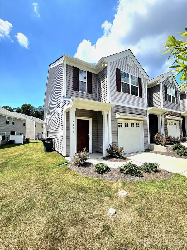 Charlotte, NC 28216,8114 Murray Branch DR