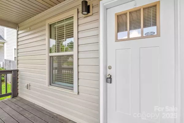 Weaverville, NC 28787,21 Lillie Farm LN