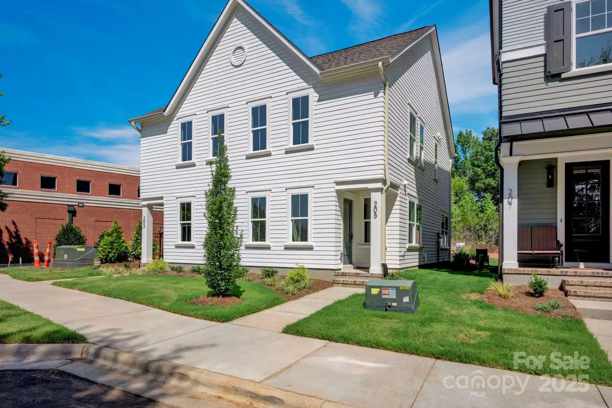 Davidson, NC 28036,205 Davidson Gateway DR